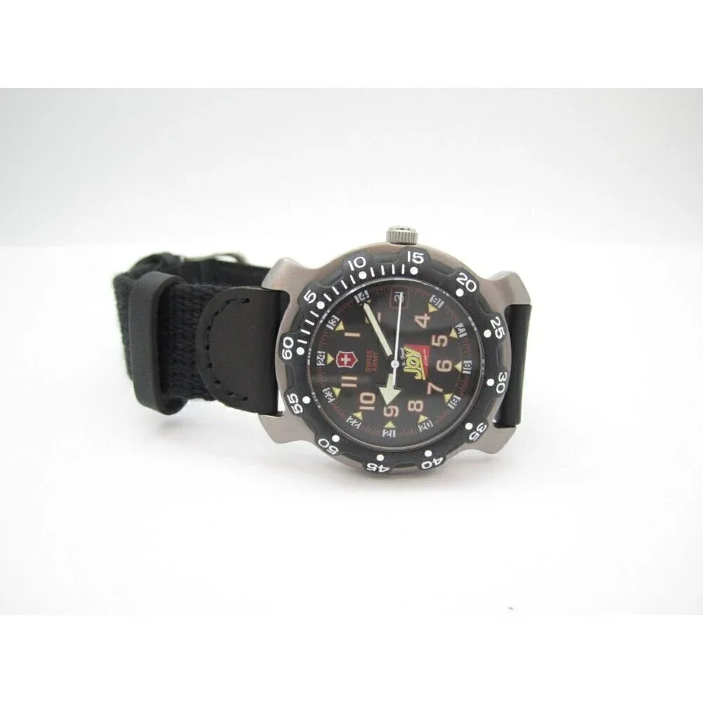 Men's Victorinox Swiss Army Quartz WR Analog 39mm Dial B Joy Co. Watch (G103)